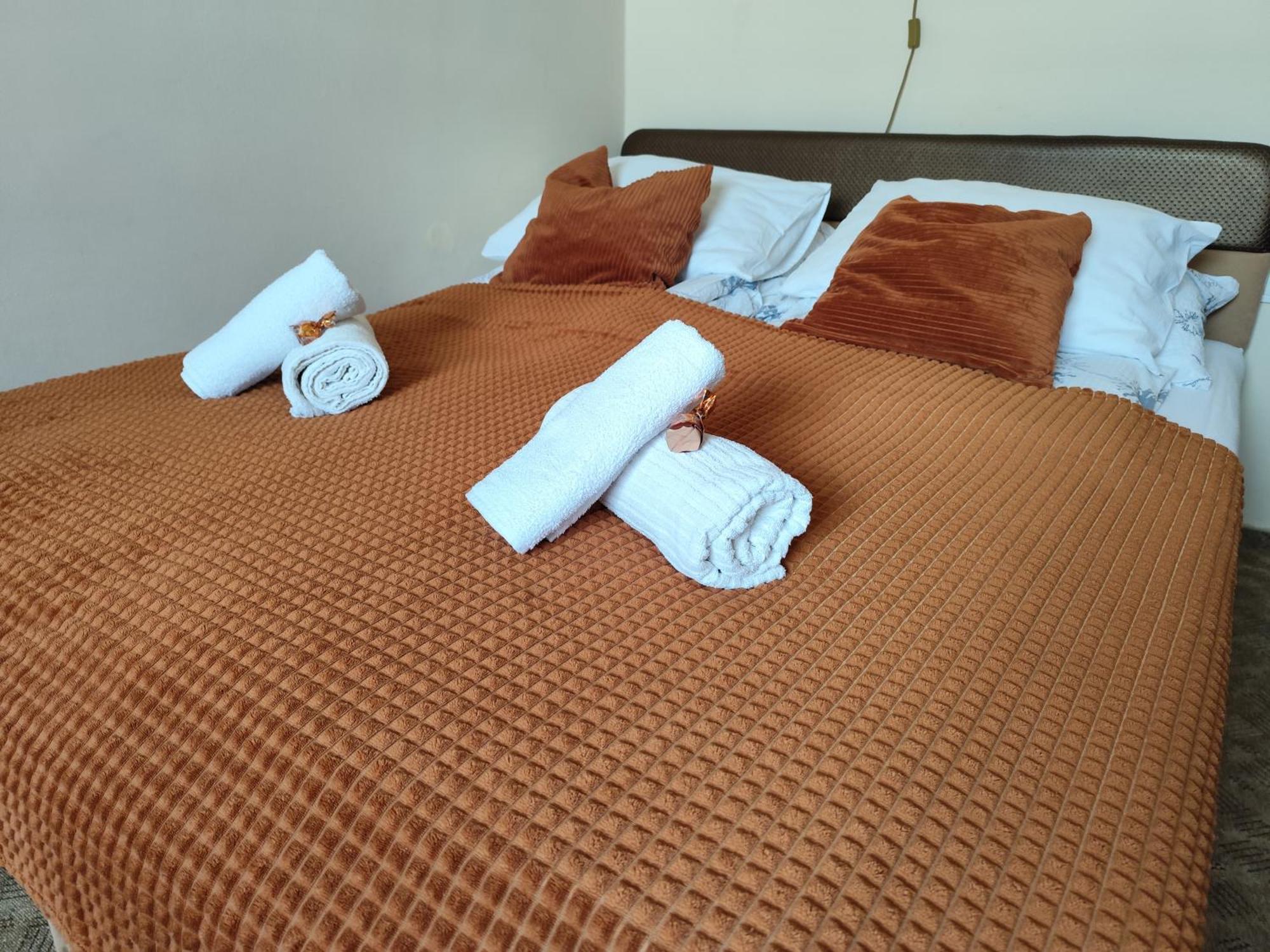 Hotel Bazilika Vendeghaz Eger Zewnętrze zdjęcie