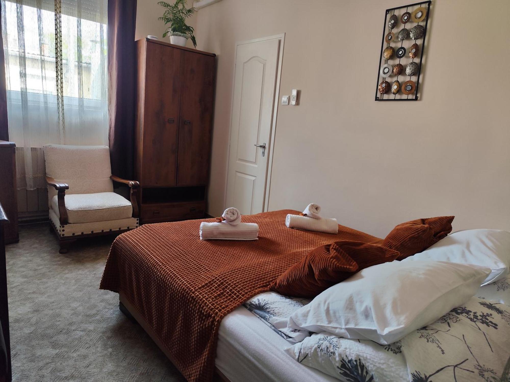 Hotel Bazilika Vendeghaz Eger Zewnętrze zdjęcie